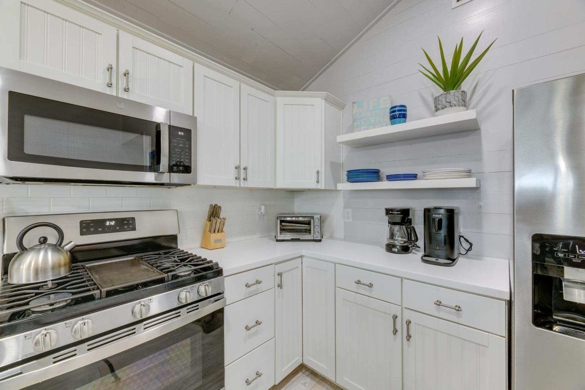 Trendy Port Aransas Home With Private Pool And Deck! Eksteriør bilde