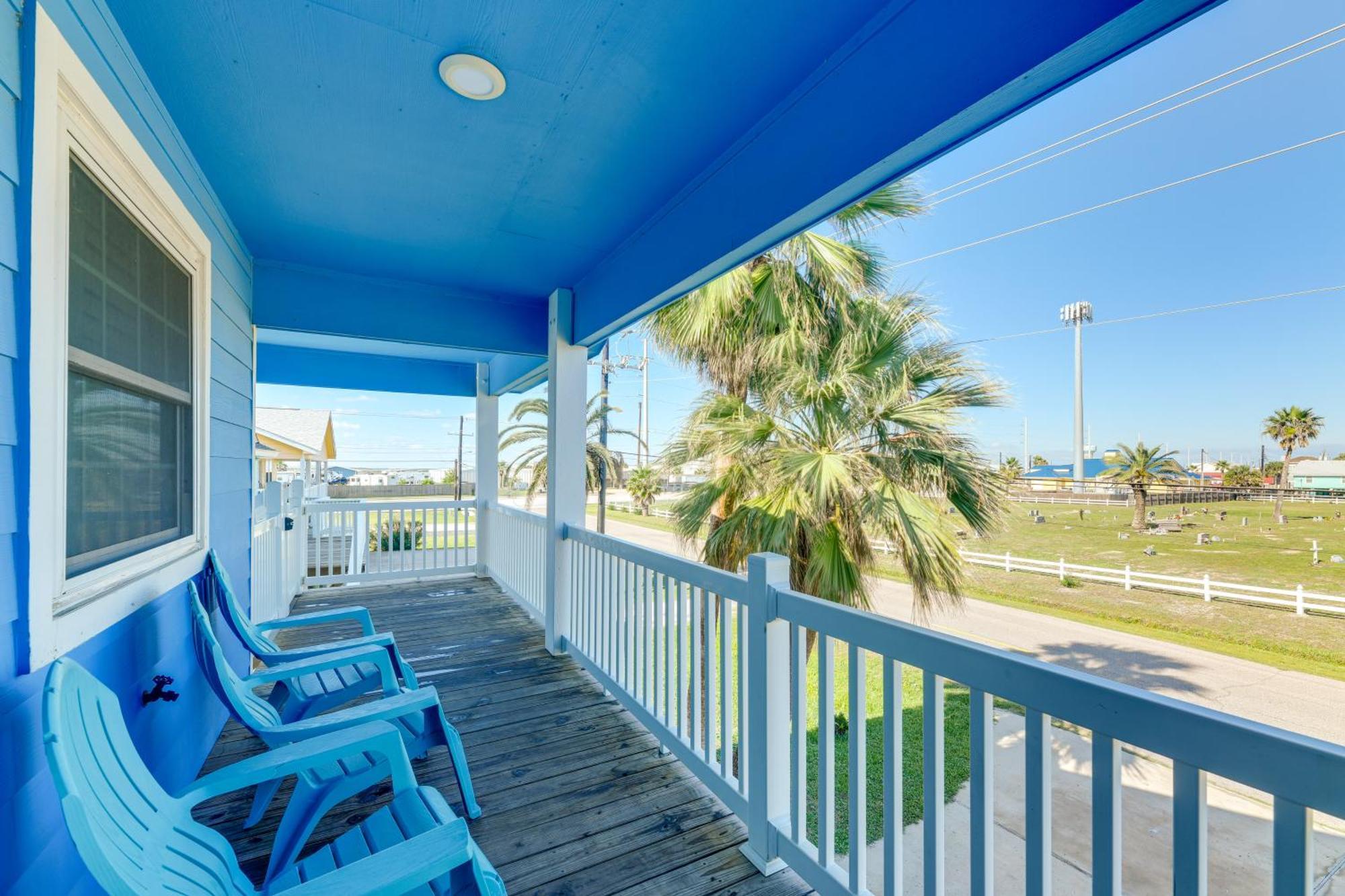 Trendy Port Aransas Home With Private Pool And Deck! Eksteriør bilde